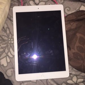 Apple iPad 4th gen